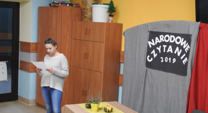 Narodowe czytanie w CKiW OHP w Tarnowie