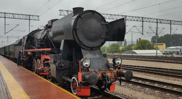 Retro pociąg w Tarnowie.